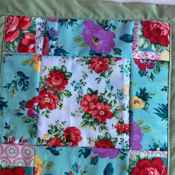 Hand made hot pad - Picture 2 of 2